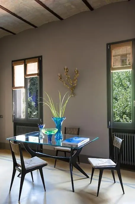 Exclusive, Elegant Apt @Monti-1